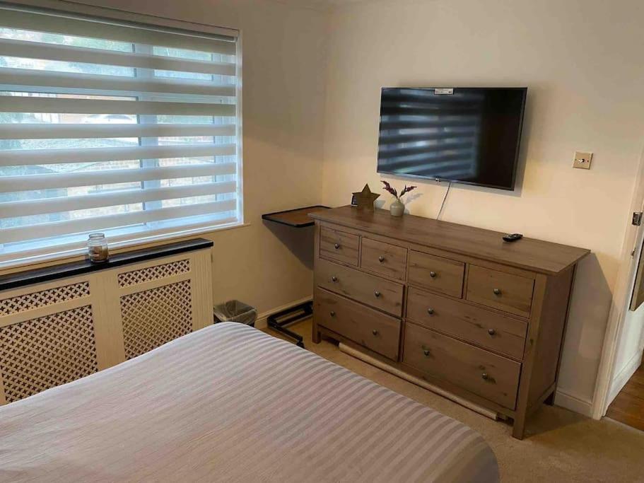 One Bed Cozy Flat Apartment Dartford Exterior photo