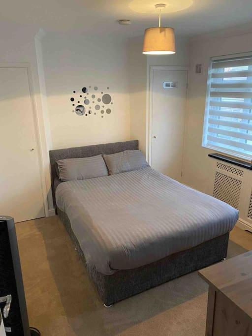 One Bed Cozy Flat Apartment Dartford Exterior photo